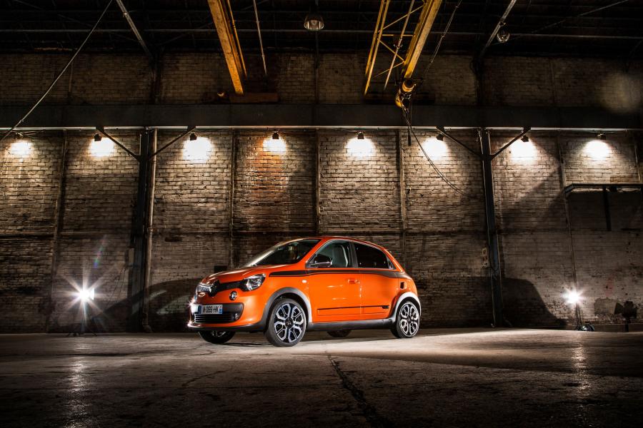  Renault Twingo GT 2016 года  (фото 11 из 49)